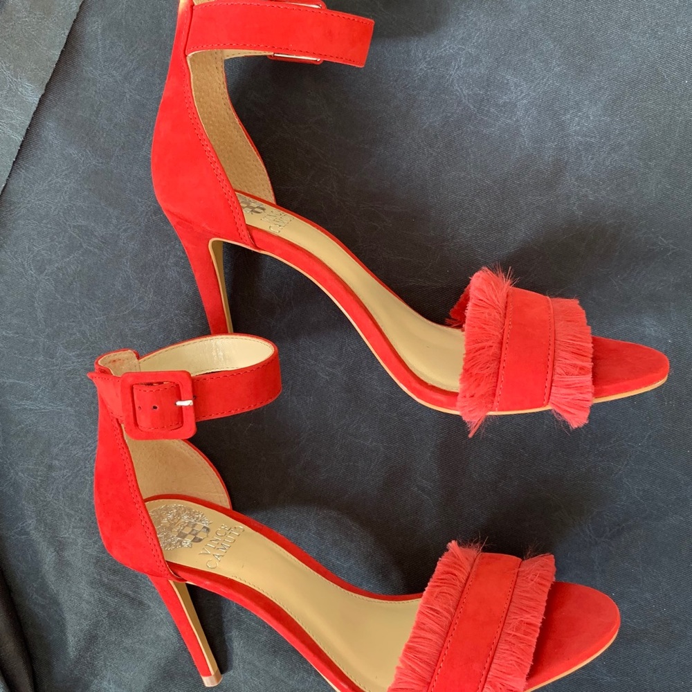 Vince Camuto Red suede Heels-Size 9 1/2